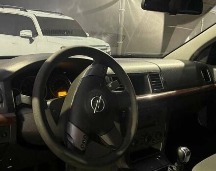 Зелений Опель Вектра, об'ємом двигуна 2.2 л та пробігом 327 тис. км за 3150 $, фото 5 на Automoto.ua