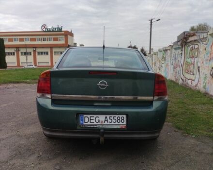 Зелений Опель Вектра, об'ємом двигуна 2 л та пробігом 333 тис. км за 2100 $, фото 7 на Automoto.ua