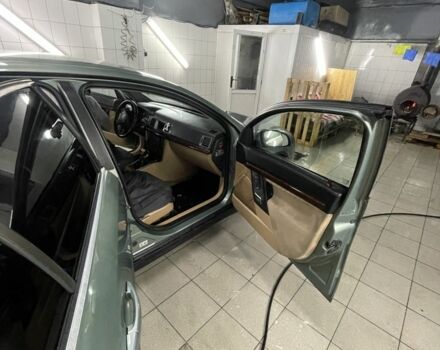 Зеленый Опель Вектра, объемом двигателя 2.2 л и пробегом 363 тыс. км за 3200 $, фото 5 на Automoto.ua