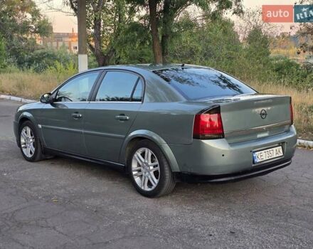 Зеленый Опель Вектра, объемом двигателя 2.2 л и пробегом 325 тыс. км за 4600 $, фото 11 на Automoto.ua