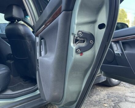 Зелений Опель Вектра, об'ємом двигуна 2.2 л та пробігом 278 тис. км за 3950 $, фото 12 на Automoto.ua