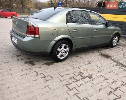 Зеленый Опель Вектра, объемом двигателя 1.9 л и пробегом 380 тыс. км за 4399 $, фото 5 на Automoto.ua