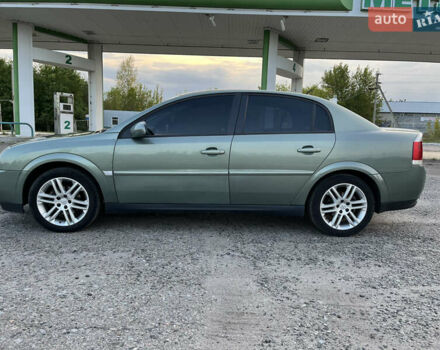 Зелений Опель Вектра, об'ємом двигуна 2.2 л та пробігом 112 тис. км за 5800 $, фото 3 на Automoto.ua