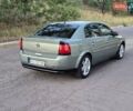 Зеленый Опель Вектра, объемом двигателя 2.2 л и пробегом 325 тыс. км за 4600 $, фото 4 на Automoto.ua