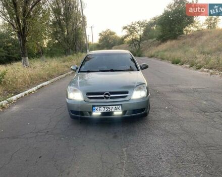 Зеленый Опель Вектра, объемом двигателя 2.2 л и пробегом 325 тыс. км за 4600 $, фото 15 на Automoto.ua