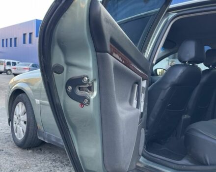 Зелений Опель Вектра, об'ємом двигуна 2.2 л та пробігом 278 тис. км за 3950 $, фото 14 на Automoto.ua