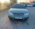 Зеленый Опель Вектра, объемом двигателя 2.2 л и пробегом 331 тыс. км за 3800 $, фото 1 на Automoto.ua