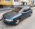 Зеленый Опель Вектра, объемом двигателя 10 л и пробегом 1000 тыс. км за 1000 $, фото 4 на Automoto.ua