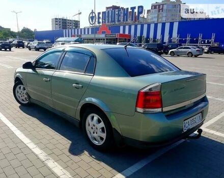 Опель Вектра 2005 в Умани на Automoto.ua Зеленый Опель Вектра, объемом двигателя 2.2 л и пробегом 260 тыс. км за 5200 $, фото 1 на Automoto.ua