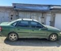 Зелений Опель Вектра, об'ємом двигуна 2 л та пробігом 1 тис. км за 649 $, фото 3 на Automoto.ua