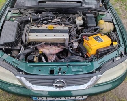 Зелений Опель Вектра, об'ємом двигуна 1.8 л та пробігом 200 тис. км за 2300 $, фото 7 на Automoto.ua