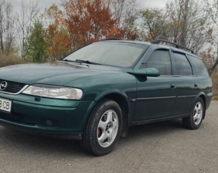 Зелений Опель Вектра, об'ємом двигуна 2.5 л та пробігом 280 тис. км за 2500 $, фото 15 на Automoto.ua