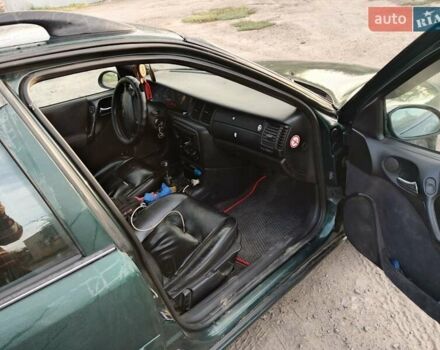 Зелений Опель Вектра, об'ємом двигуна 2.02 л та пробігом 350 тис. км за 2900 $, фото 9 на Automoto.ua
