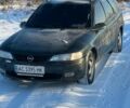 Зелений Опель Вектра, об'ємом двигуна 1.99 л та пробігом 425 тис. км за 2900 $, фото 1 на Automoto.ua