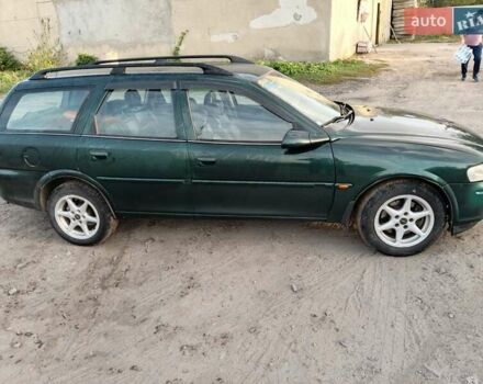 Зелений Опель Вектра, об'ємом двигуна 2.02 л та пробігом 350 тис. км за 2900 $, фото 6 на Automoto.ua