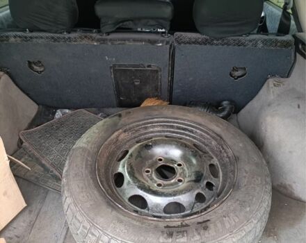 Зелений Опель Вектра, об'ємом двигуна 1.8 л та пробігом 300 тис. км за 1400 $, фото 5 на Automoto.ua