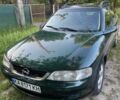 Зелений Опель Вектра, об'ємом двигуна 1.8 л та пробігом 1000 тис. км за 2100 $, фото 1 на Automoto.ua
