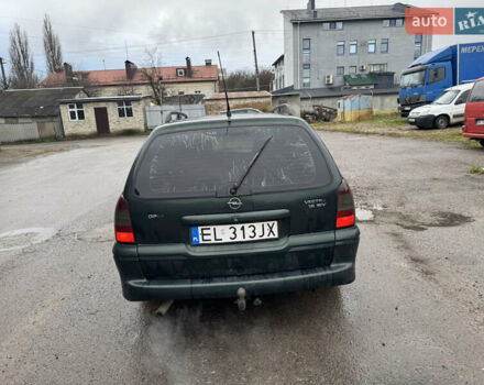 Зеленый Опель Вектра, объемом двигателя 0 л и пробегом 350 тыс. км за 1100 $, фото 6 на Automoto.ua