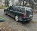 Зеленый Опель Вектра, объемом двигателя 1.6 л и пробегом 300 тыс. км за 2000 $, фото 1 на Automoto.ua