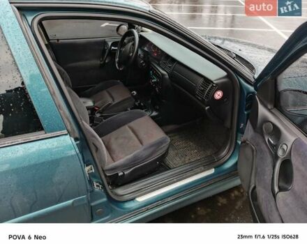 Зеленый Опель Вектра, объемом двигателя 1.6 л и пробегом 360 тыс. км за 3300 $, фото 6 на Automoto.ua