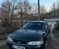 Зеленый Опель Вектра, объемом двигателя 1.8 л и пробегом 484 тыс. км за 1600 $, фото 1 на Automoto.ua
