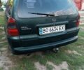 Зелений Опель Вектра, об'ємом двигуна 1.8 л та пробігом 390 тис. км за 2700 $, фото 3 на Automoto.ua