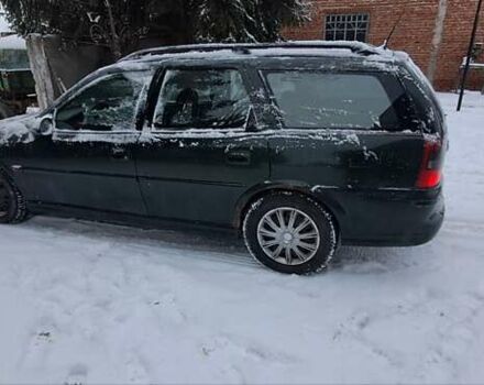 Зелений Опель Вектра, об'ємом двигуна 1.6 л та пробігом 252 тис. км за 950 $, фото 4 на Automoto.ua