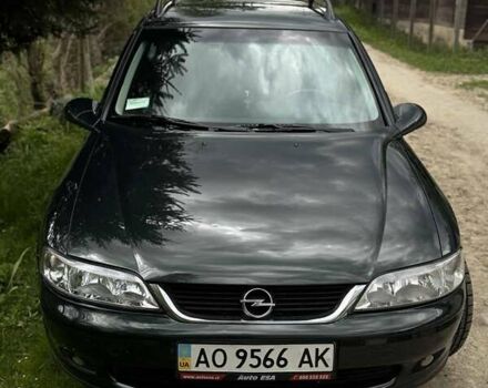Зеленый Опель Вектра, объемом двигателя 0 л и пробегом 252 тыс. км за 3700 $, фото 9 на Automoto.ua