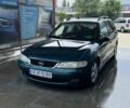 Зеленый Опель Вектра, объемом двигателя 1.6 л и пробегом 230 тыс. км за 1750 $, фото 1 на Automoto.ua