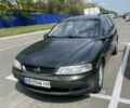 Зеленый Опель Вектра, объемом двигателя 1.6 л и пробегом 330 тыс. км за 2150 $, фото 1 на Automoto.ua