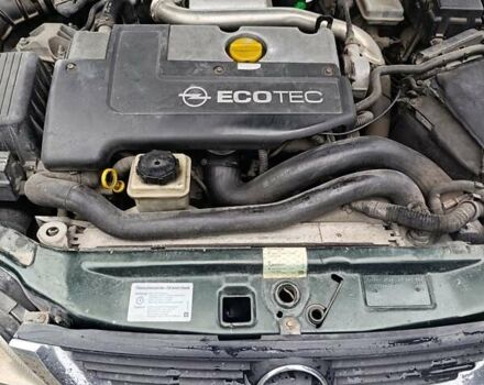 Зеленый Опель Вектра, объемом двигателя 2 л и пробегом 350 тыс. км за 3250 $, фото 6 на Automoto.ua