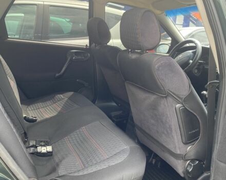 Зеленый Опель Вектра, объемом двигателя 1.6 л и пробегом 330 тыс. км за 1800 $, фото 4 на Automoto.ua