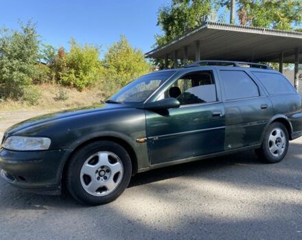 Зеленый Опель Вектра, объемом двигателя 1.6 л и пробегом 330 тыс. км за 1800 $, фото 6 на Automoto.ua