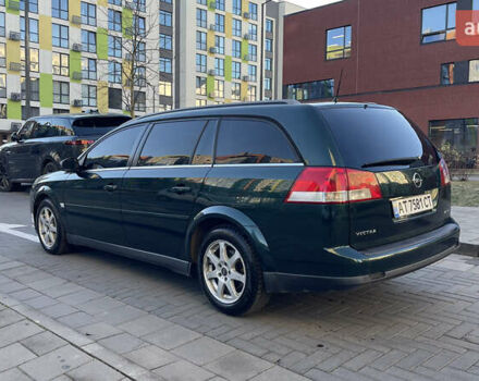 Зеленый Опель Вектра, объемом двигателя 2.2 л и пробегом 279 тыс. км за 4000 $, фото 2 на Automoto.ua