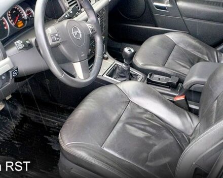 Зеленый Опель Вектра, объемом двигателя 2.2 л и пробегом 28500 тыс. км за 4750 $, фото 5 на Automoto.ua