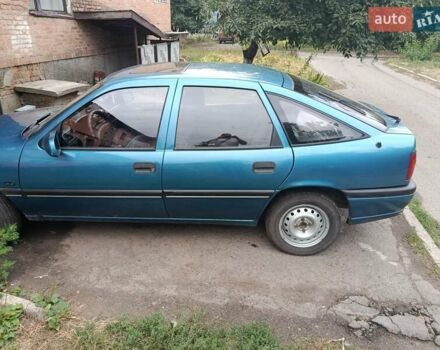 Зеленый Опель Вектра, объемом двигателя 1.8 л и пробегом 310 тыс. км за 1800 $, фото 7 на Automoto.ua