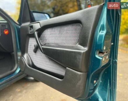 Зелений Опель Вектра, об'ємом двигуна 1.6 л та пробігом 280 тис. км за 1850 $, фото 16 на Automoto.ua