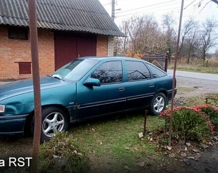 Зеленый Опель Вектра, объемом двигателя 18 л и пробегом 0 тыс. км за 1200 $, фото 6 на Automoto.ua