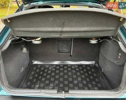 Зелений Опель Вектра, об'ємом двигуна 1.6 л та пробігом 280 тис. км за 1850 $, фото 19 на Automoto.ua