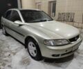 Зеленый Опель Вектра, объемом двигателя 2 л и пробегом 400 тыс. км за 2650 $, фото 3 на Automoto.ua