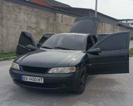 Зеленый Опель Вектра, объемом двигателя 1.6 л и пробегом 414 тыс. км за 3000 $, фото 9 на Automoto.ua