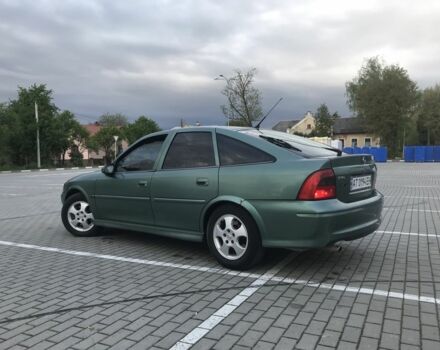 Зеленый Опель Вектра, объемом двигателя 1.8 л и пробегом 260 тыс. км за 2450 $, фото 4 на Automoto.ua