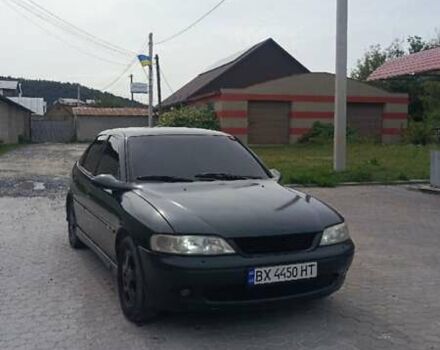 Зеленый Опель Вектра, объемом двигателя 1.6 л и пробегом 414 тыс. км за 3000 $, фото 5 на Automoto.ua