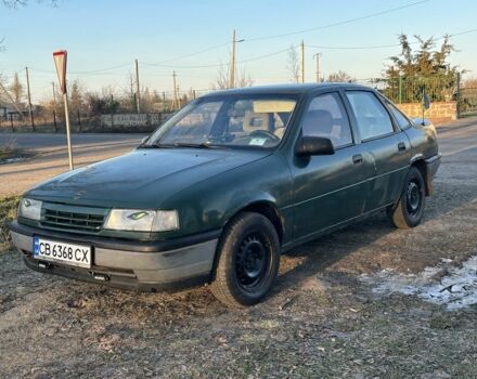 Зеленый Опель Вектра, объемом двигателя 1.6 л и пробегом 250 тыс. км за 700 $, фото 1 на Automoto.ua