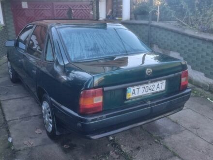 Зеленый Опель Вектра, объемом двигателя 1.4 л и пробегом 450 тыс. км за 1550 $, фото 1 на Automoto.ua