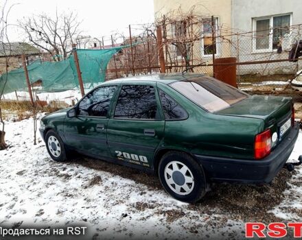 Зеленый Опель Вектра, объемом двигателя 2 л и пробегом 0 тыс. км за 2200 $, фото 1 на Automoto.ua