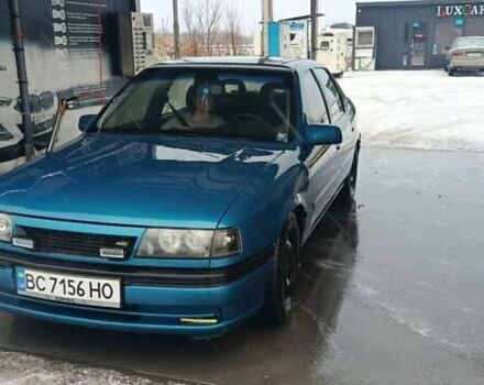 Зеленый Опель Вектра, объемом двигателя 2 л и пробегом 211 тыс. км за 1000 $, фото 1 на Automoto.ua