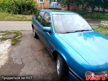 Опель Вектра 1993 в Хороле на Automoto.ua Зеленый Опель Вектра, объемом двигателя 1.8 л и пробегом 310 тыс. км за 1800 $, фото 1 на Automoto.ua