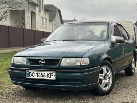 Зеленый Опель Вектра, объемом двигателя 1.8 л и пробегом 309 тыс. км за 999 $, фото 1 на Automoto.ua
