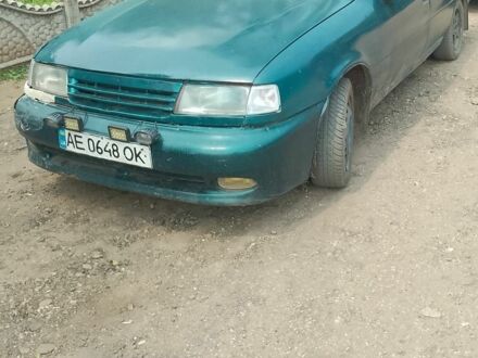 Опель Вектра 1994 у Дніпро (Дніпропетровську) на Automoto.ua Зелений Опель Вектра, об'ємом двигуна 1.6 л та пробігом 300 тис. км за 847 $, фото 1 на Automoto.ua